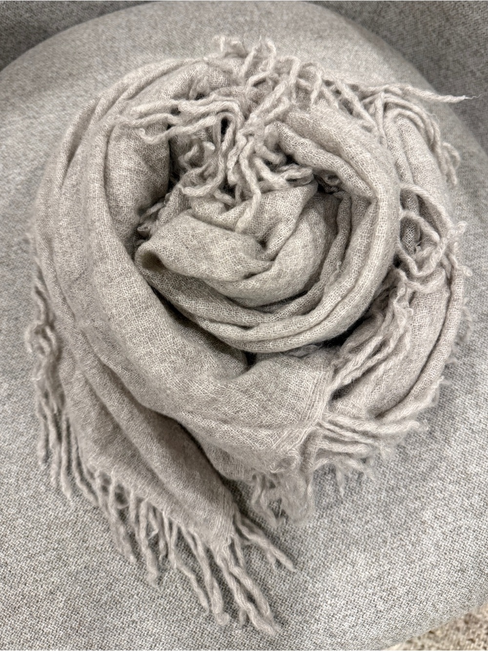 Chan Luu 100% CASHMERE SCARF